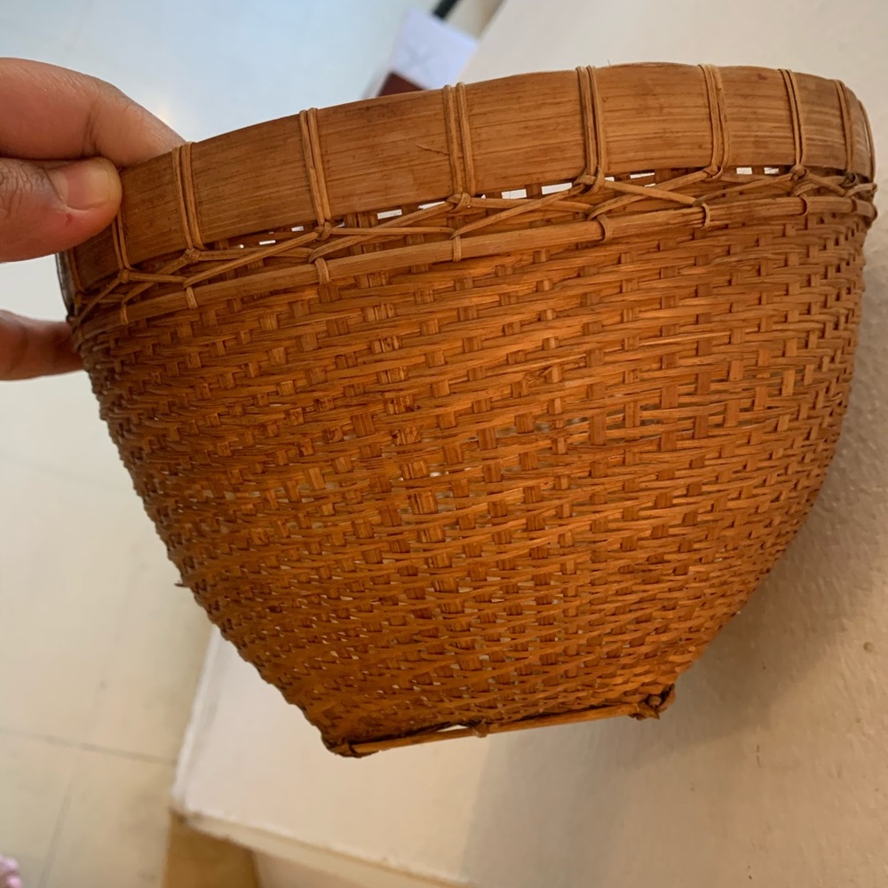 Wicker basket